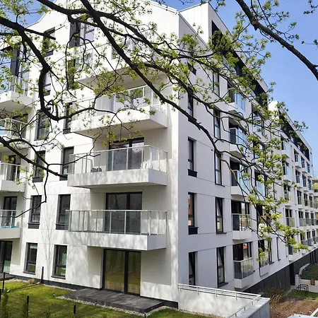 Apartament Travel - Targowa 4 *